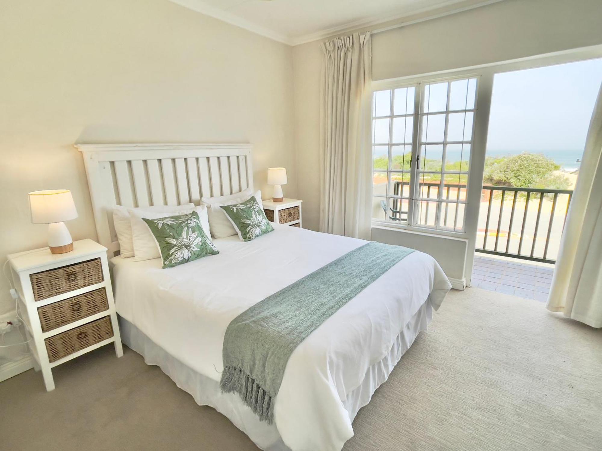 8 Settler Sands Ocean View Apartment